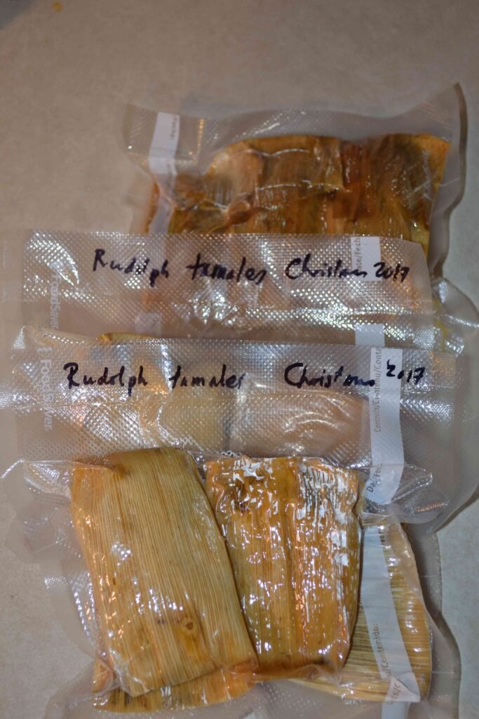 freezing tamales in vacuumed air bags-leancleanandbrie.com