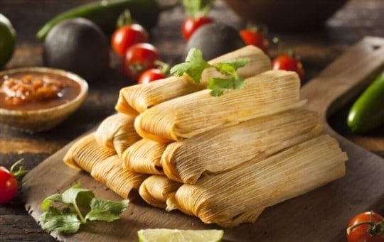 tamales served with sauce-leancleanandbrie.com